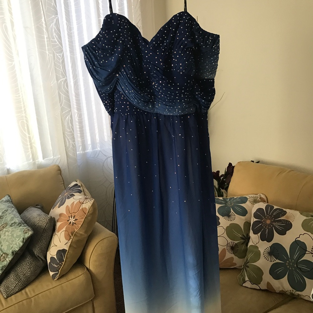 Formal Semi Formal or Prom Gown